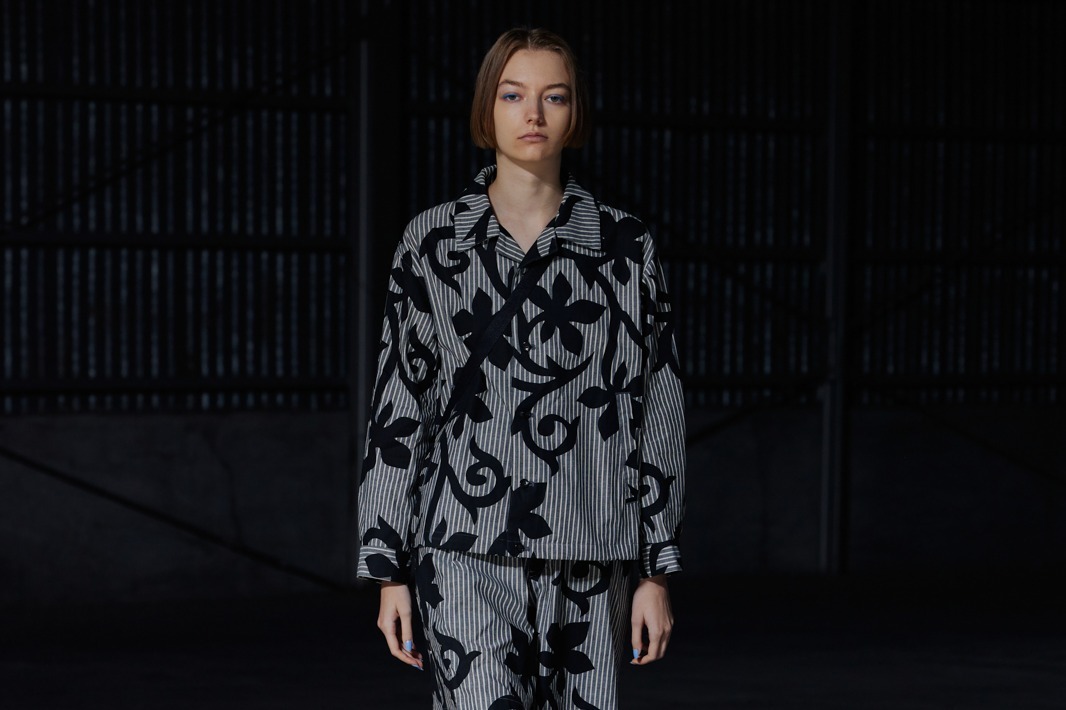 MIDIUMISOLID 2022SS Collection