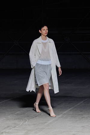 ミディウミソリッド(MIDIUMISOLID) 2022年春夏ウィメンズ&メンズコレクション  - 写真35