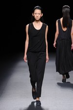 ジェイエヌビーワイ 2014年春夏コレクション - 時を経た美しさを、構築的に表現｜写真36