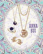 アナ スイ“何通りも楽しめる”蝶＆三日月ネックレス、アメシストの薔薇リングも｜写真1