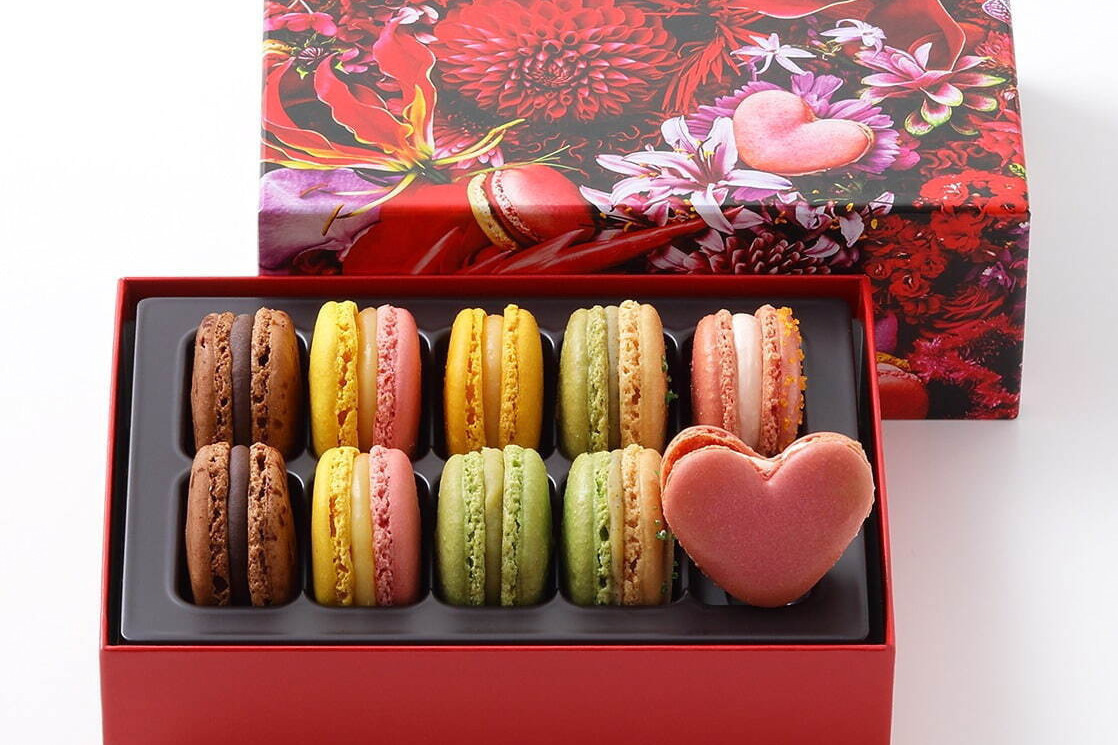 「全国のホワイトデースイーツ2022」人気ブランドや高級ホテルなど“お返しにおすすめ”のお菓子特集