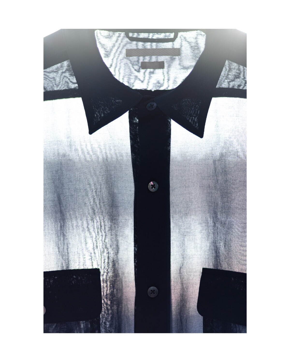 ブラームスのレショップ別注“シアー”シャツ、薄く透け感のある素材を採用｜写真3