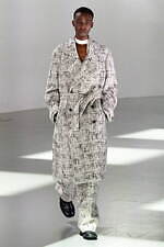 アタッチメント 2022年秋冬コレクション、本質を追求した洋服作り｜写真1