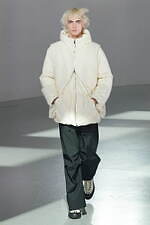 アタッチメント 2022年秋冬コレクション、本質を追求した洋服作り｜写真23