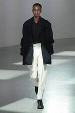 アタッチメント 2022年秋冬コレクション、本質を追求した洋服作り｜写真37