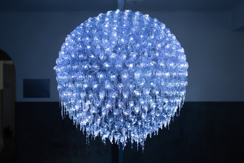 TAKT PROJECT《glow ⇄ grow: globe》2019年 Photo: Takumi Ota［参考作品］