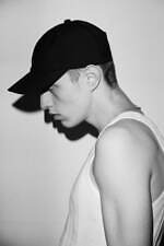 ネーム×クーティー プロダクションズが初コラボ - 新作シャツやパンツ、キャップなど12型｜写真19