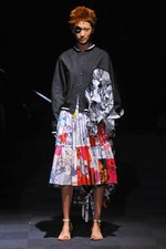 ノゾミイシグロ オートクチュール＆タンバリン 2014年春夏コレクション - 平和を問う｜写真33