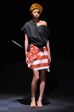 ノゾミイシグロ オートクチュール＆タンバリン 2014年春夏コレクション - 平和を問う｜写真57