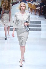 ユキ トリヰ インターナショナル 2014年春夏コレクション - にぎやかに漂わせた品格｜写真7