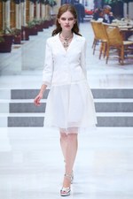 ユキ トリヰ インターナショナル 2014年春夏コレクション - にぎやかに漂わせた品格｜写真58