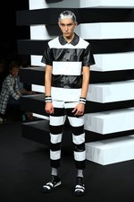 ナインティナイン パーセント イズ 2014年春夏コレクション - パンクを飲み込んでいったボーダー｜写真23