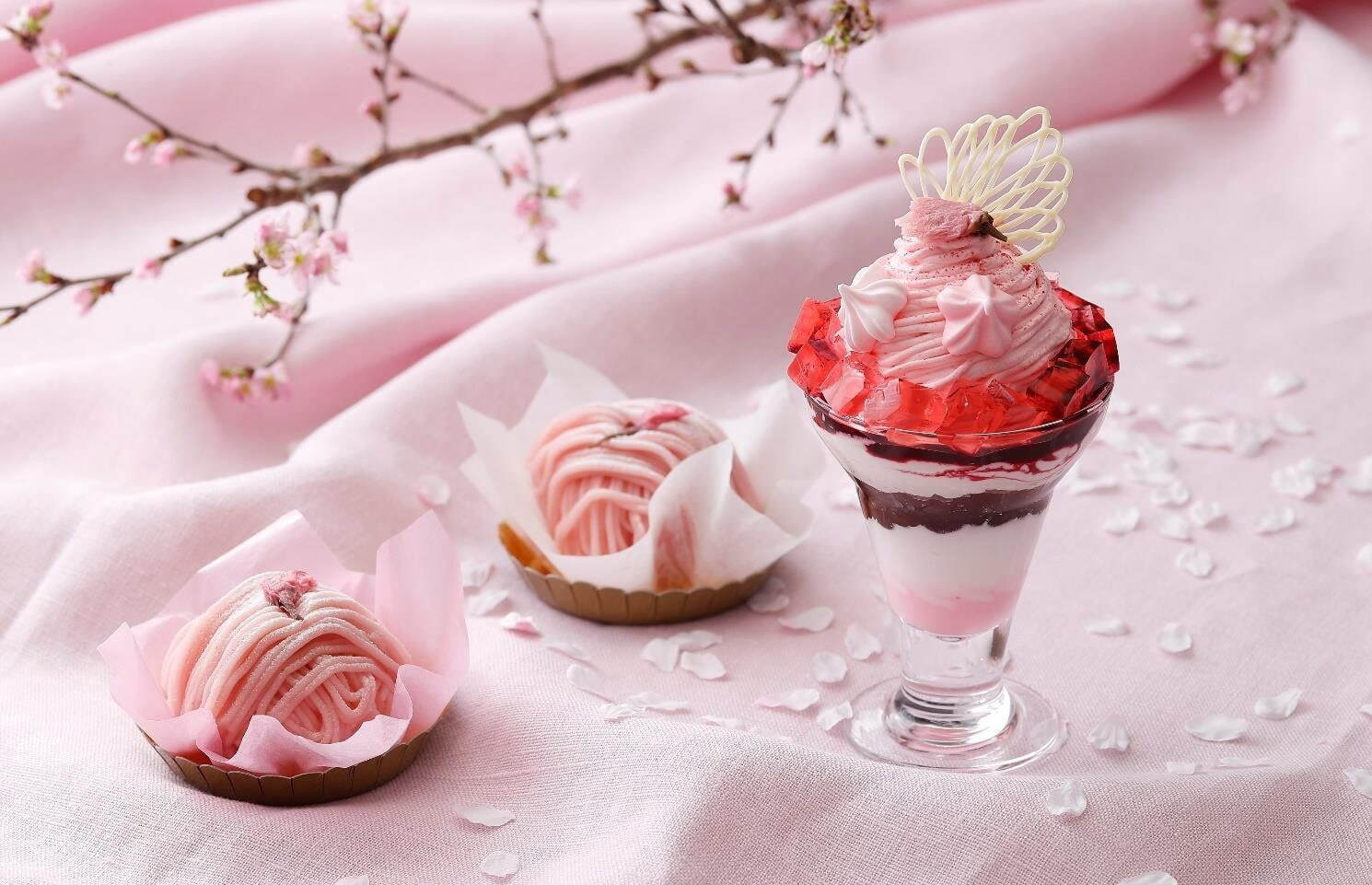 桜モンブラン 847円・桜パフェ 2,299円