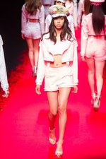 ジン カトウ2014年春夏コレクション - エレガントに表現するアンチ・ミリタリズム｜写真7