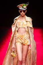 ジン カトウ2014年春夏コレクション - エレガントに表現するアンチ・ミリタリズム｜写真13