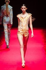 ジン カトウ2014年春夏コレクション - エレガントに表現するアンチ・ミリタリズム｜写真16