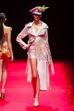 ジン カトウ2014年春夏コレクション - エレガントに表現するアンチ・ミリタリズム｜写真17