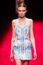 ジン カトウ2014年春夏コレクション - エレガントに表現するアンチ・ミリタリズム｜写真25