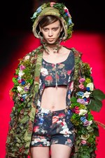 ジン カトウ2014年春夏コレクション - エレガントに表現するアンチ・ミリタリズム｜写真35