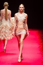 ジン カトウ2014年春夏コレクション - エレガントに表現するアンチ・ミリタリズム｜写真45