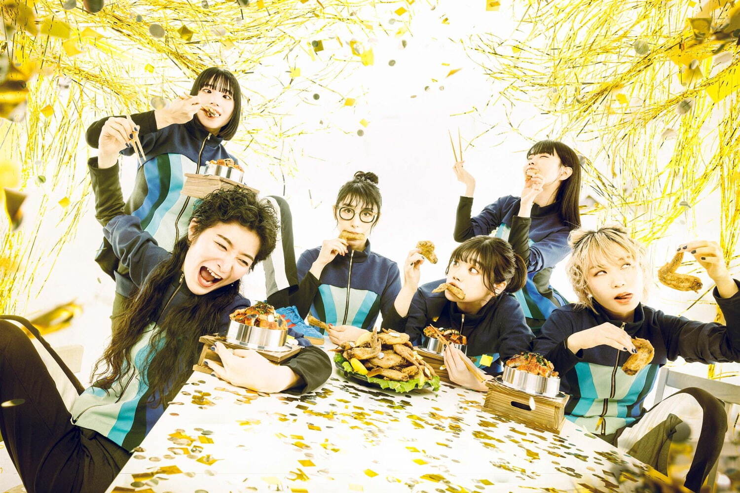 BiSHの新曲「愛してると言ってくれ」12ヶ月連続リリース第3弾シングル 