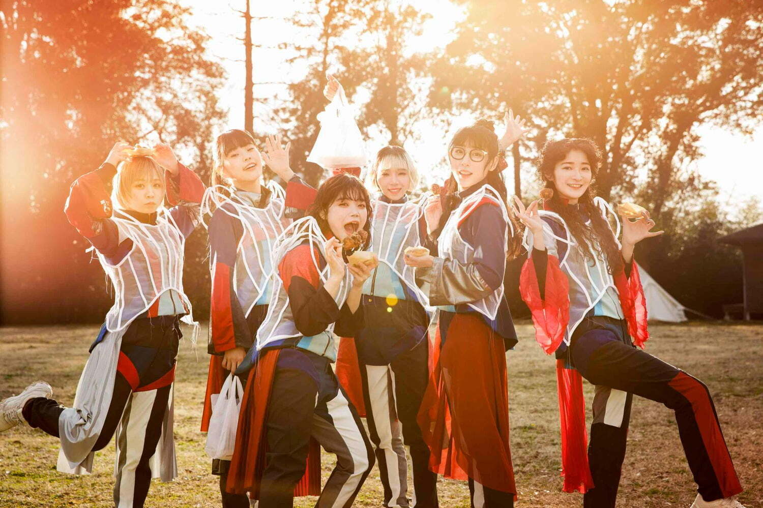 BiSHの新曲「ごめんね」解散に向けた12ヶ月連続リリース第4弾、NHK「みんなのうた」に