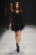 ヨハン クー ゴールドレーベル 2014年春夏 - 視覚効果で魅せる、美しく冷酷なストーリー｜写真19