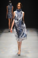 ヨハン クー ゴールドレーベル 2014年春夏 - 視覚効果で魅せる、美しく冷酷なストーリー｜写真33