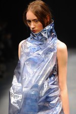 ヨハン クー ゴールドレーベル 2014年春夏 - 視覚効果で魅せる、美しく冷酷なストーリー｜写真34