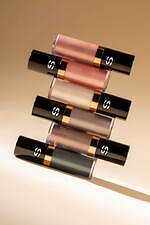 シスレー22年夏コスメ、“まばゆい輝き＆発色キープ”ブランド初のリキッドアイシャドウ｜写真26