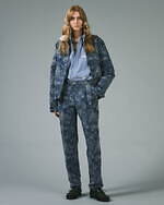 セットアップを着こなすコーデポイントは？スーツ感控えめ、大人の男性が着るカジュアルセットアップ｜写真8