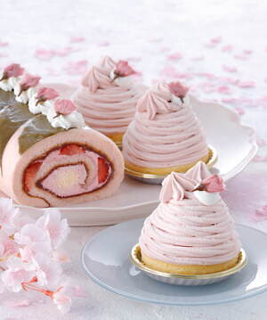 パティスリー キハチの桜スイーツ、桜のバタークリーム×白あんミルクムースのモンブランなど｜写真1