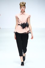 ユキコハナイ　2014年春夏コレクション - 自分らしくお洒落を楽しむ全ての女性へ捧ぐメッセージ｜写真5