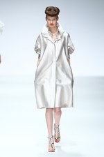 ユキコハナイ　2014年春夏コレクション - 自分らしくお洒落を楽しむ全ての女性へ捧ぐメッセージ｜写真9