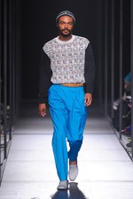 ファセッタズム(FACETASM) 境界線には興味ない 好きなもの着ればいいじゃん｜写真35