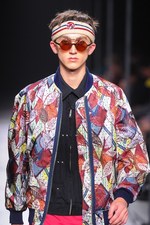 ファセッタズム(FACETASM) 境界線には興味ない 好きなもの着ればいいじゃん｜写真59