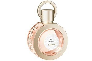 仏フレグランスメゾン「キャロン」"バラ×きゅうり"などフレッシュな香りの新作香水