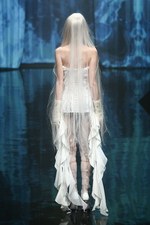 アリスアウアア 2014年春夏コレクション - ヒロインは水死した薄命の少女、恐怖が生み出す美しさ｜写真39