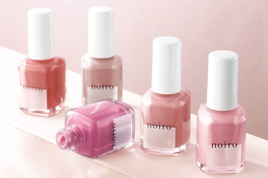 ノイロ2022年春ネイル、肉球ミルキーピンクや透明感ビビッドピンクなど“大人の”ピンクネイル