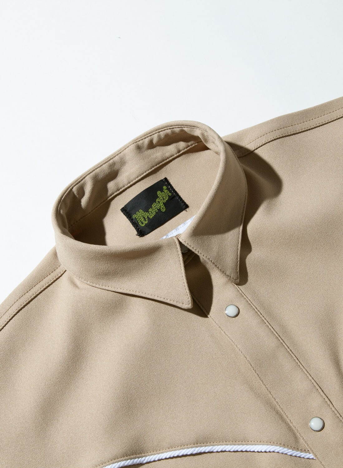 F/CE.×ラングラー、ブーツカット＆オーバーサイズシャツのセットアップ｜写真5
