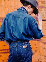 F/CE.×ラングラー、ブーツカット＆オーバーサイズシャツのセットアップ｜写真24