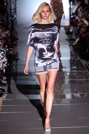 ザ ドレス アンド コー ヒデアキ サカグチ(The Dress & Co. HIDEAKI SAKAGUCHI) 2014年春夏ウィメンズコレクション  - 写真31