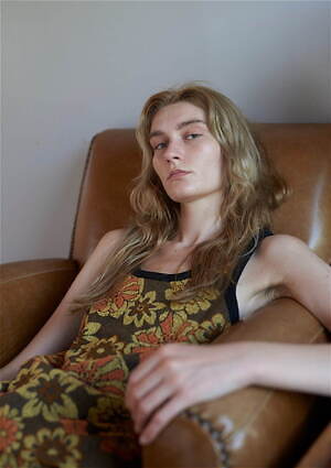 アンスクリア(INSCRIRE) 2022年春夏ウィメンズ&メンズコレクション  - 写真17