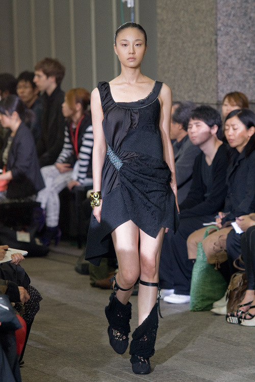 ノゾミ イシグロ オートクチュール 2010年春夏<span>コレクション</span> - 写真13