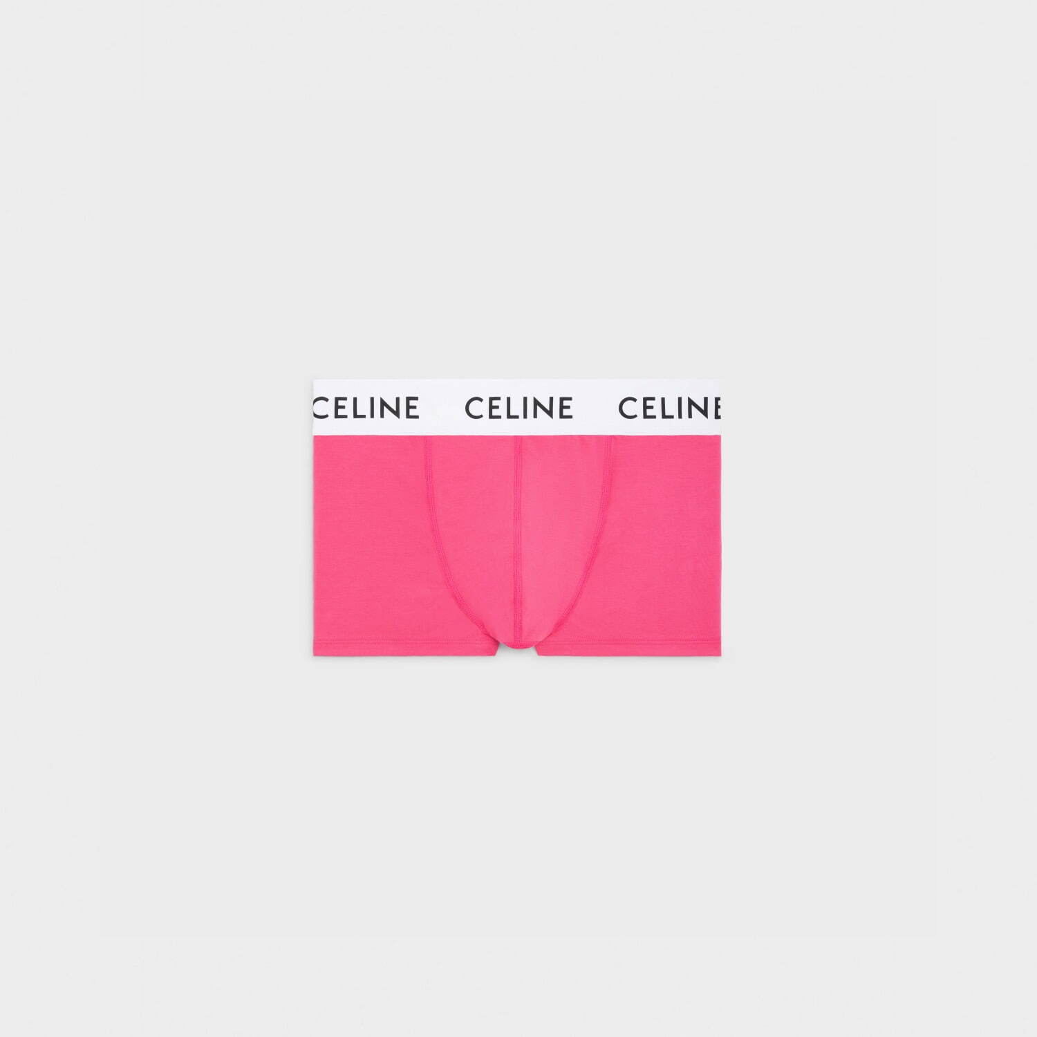 セリーヌ オム“ゴシック調ロゴ”の限定Tシャツやブルゾン、アート 