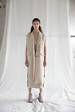 エズミ 2022-23年秋冬コレクション - レム・コールハースの建築作品に見る独創性｜写真10