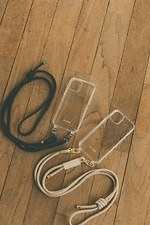 クラネ×トポロジーのiphoneケース、肩掛け可能“ロープ”素材のストラップ×上品レザータグ｜写真1