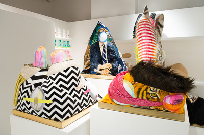 帽子デザイナーからアーティストに転身したクリストフ・コパンの個展開催