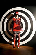 アナ スイ 2022-23年秋冬コレクション、60年代のロック番組にときめいて｜写真15