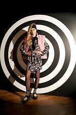 アナ スイ 2022-23年秋冬コレクション、60年代のロック番組にときめいて｜写真21